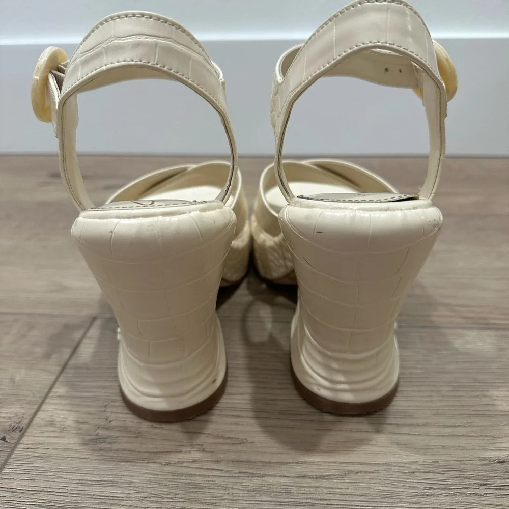 Circus Sam Edelman Peony platform Cream Wedge Sandal funky retro patent heels